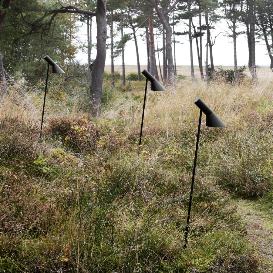 AJ Garden Bollard - Outdoor Lighting Design | Louis Poulsen