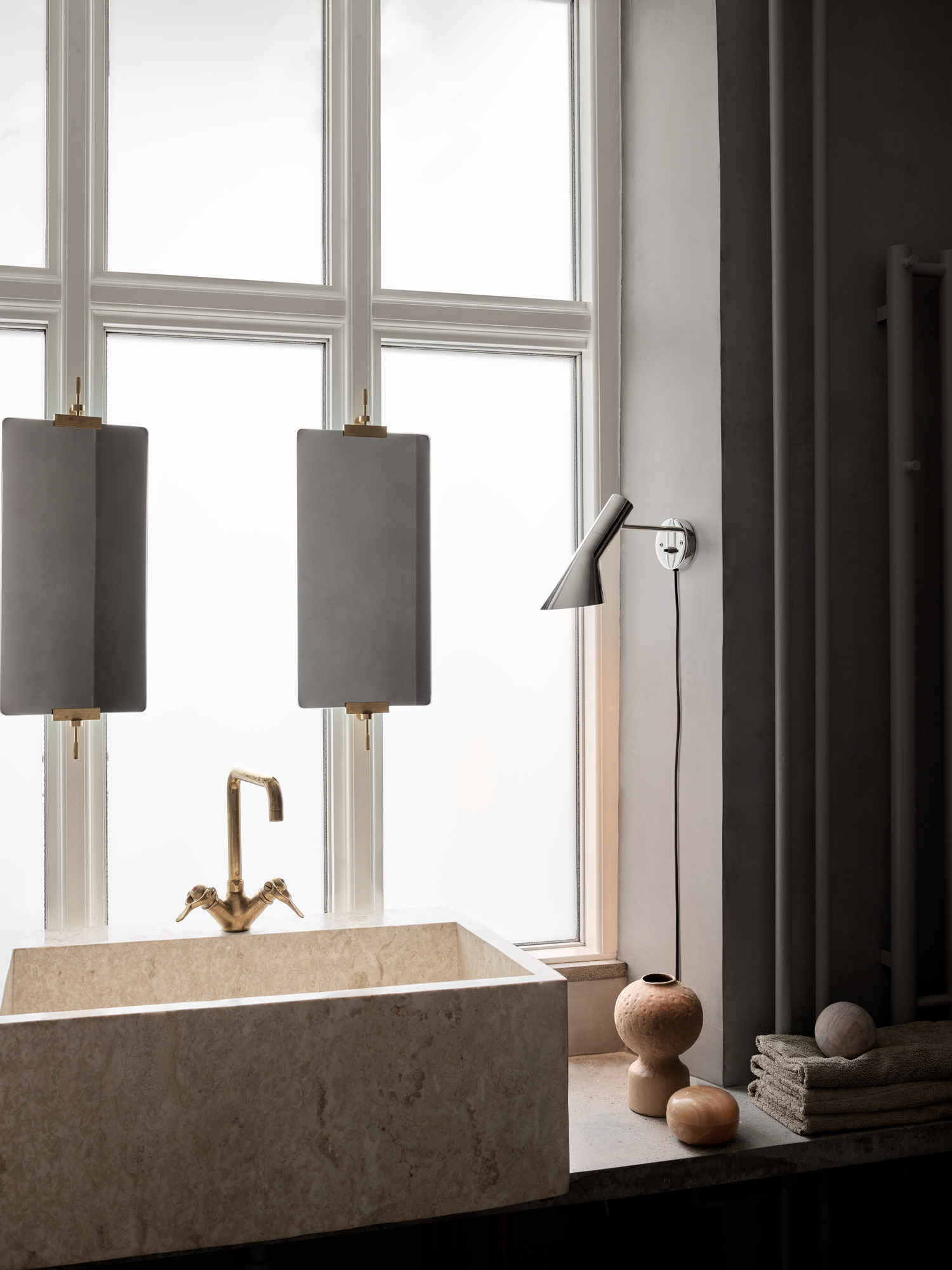 AJ Wall sconce - Functional Brilliance | Louis Poulsen US