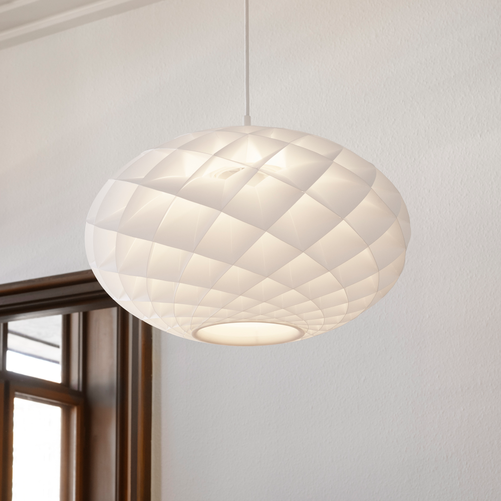 Patera Oval Pendant Light | Louis Poulsen