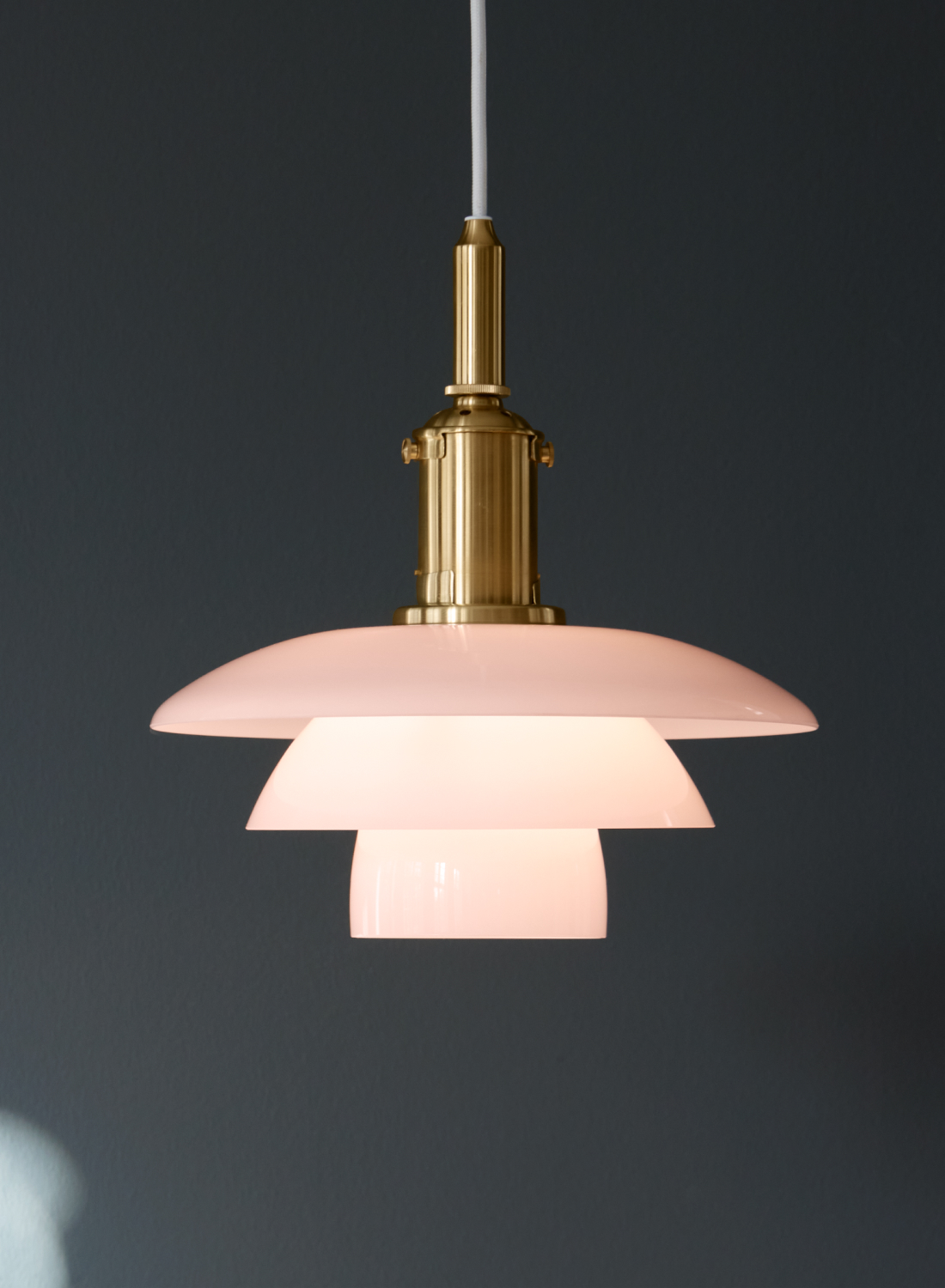 【Louis Poulsen】PH 3½-3 PALE ROSE（シェードのみ） PH 3½-3 Pale Rose Brass Pendant | Louis Poulsen