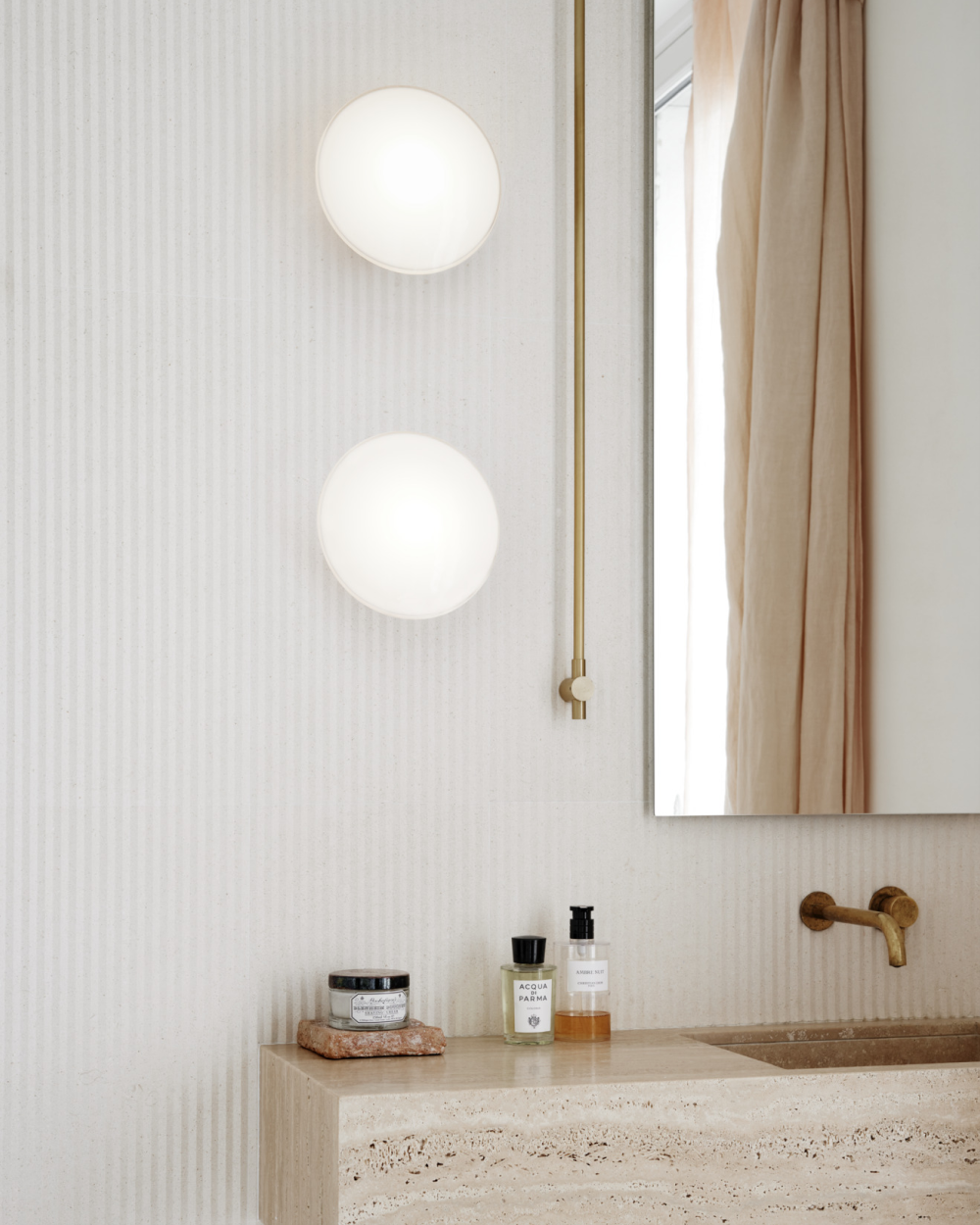 AJ エクリプタ | アーネ・ヤコブセン | Louis Poulsen