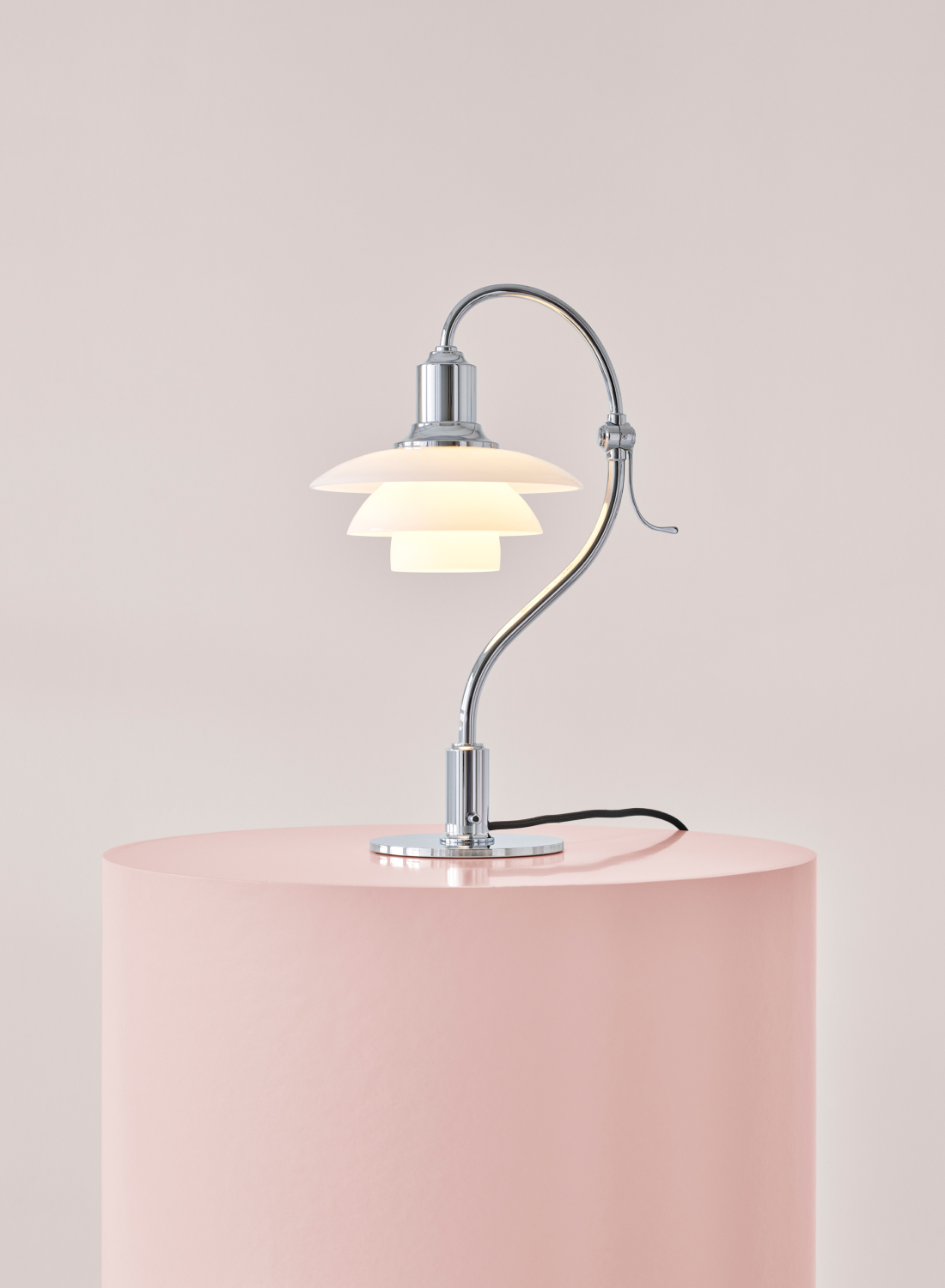 PH 2/2 Question Mark Table Lamp | Louis Poulsen