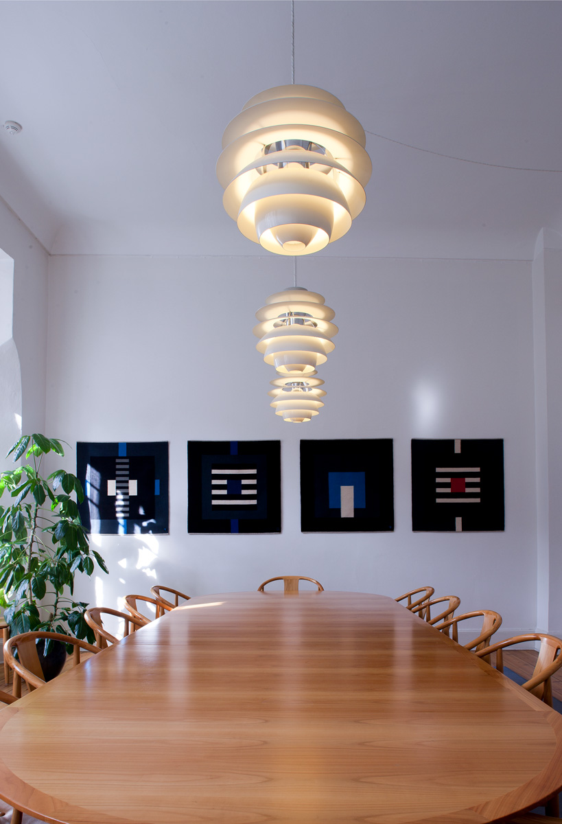PH Snowball Pendant Lamp by Poul Henningsen | Louis Poulsen