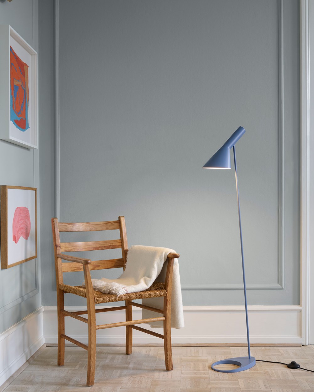 AJ Floor ARNE JACOBSEN 名作 北欧 AJ Floor Lamp | Timeless Danish Design | Louis Poulsen