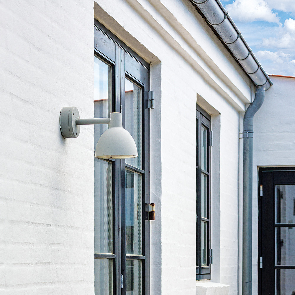 Louis Poulsenトルボー155 Toldbod 155 Glass Pendant | Louis Poulsen