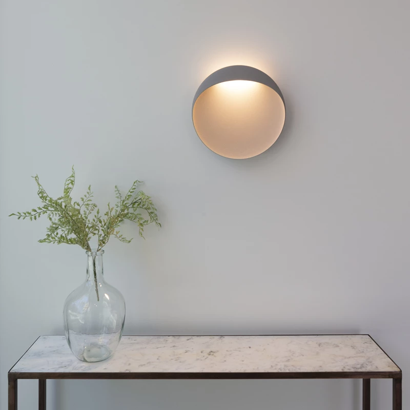 フリント ウォール | クリスチャン・フリント | Louis Poulsen フリント ウォール | クリスチャン・フリント | Louis Poulsen