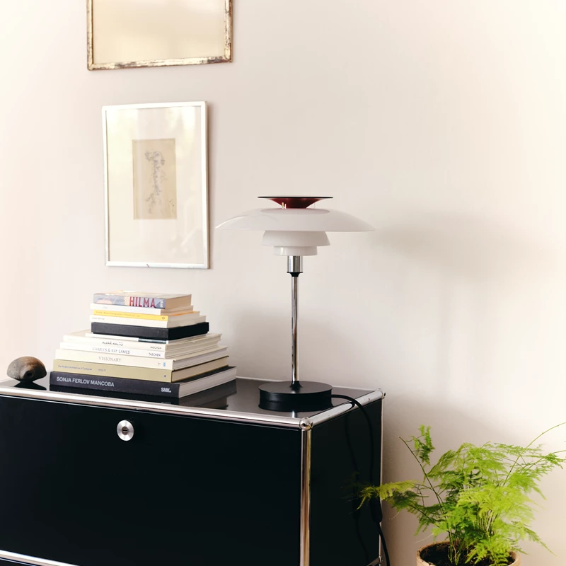 テーブルランプ|ルイスポールセン公式サイト | Louis Poulsen テーブルランプ|ルイスポールセン公式サイト | Louis Poulsen